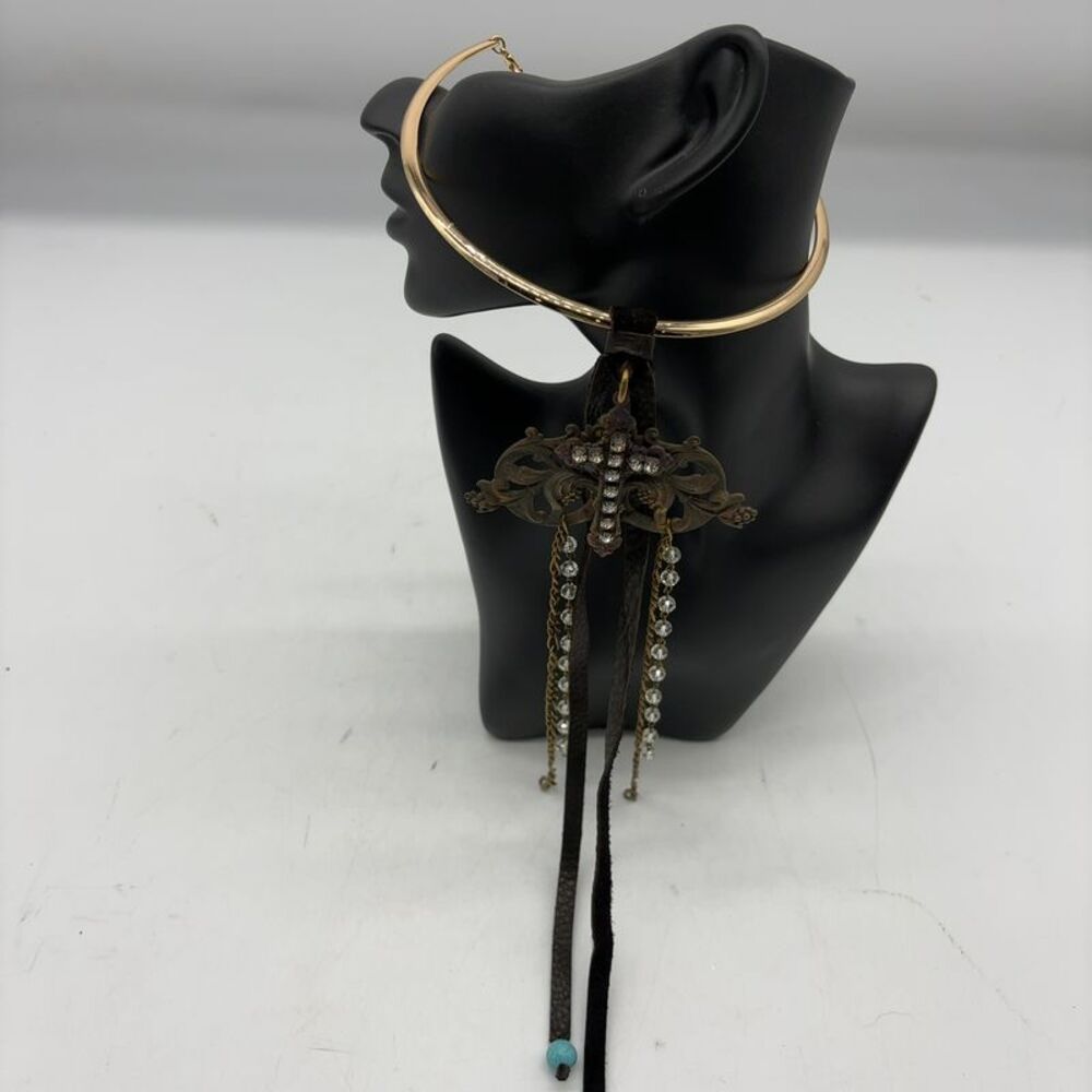 jg Choker Charm Necklace